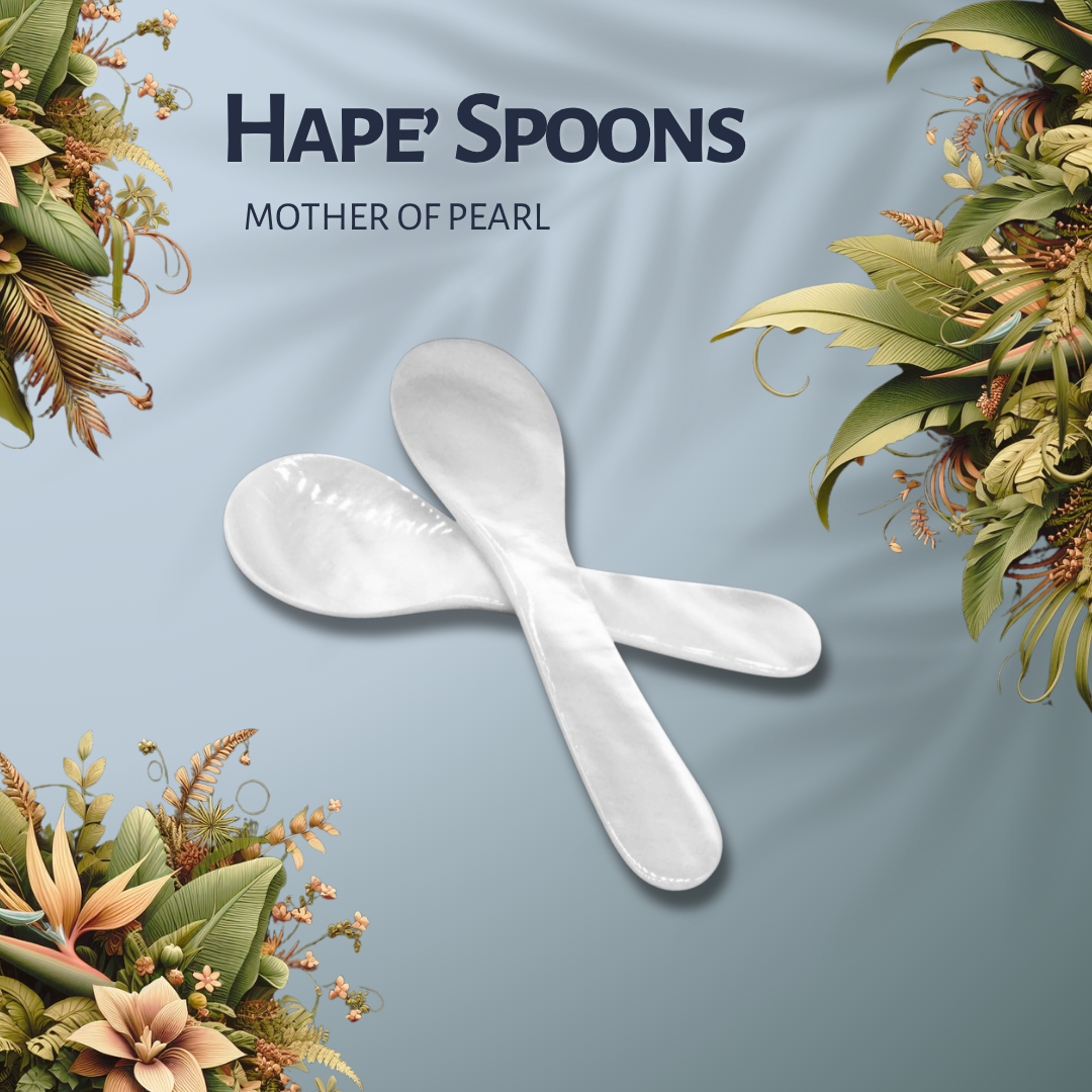 Hand-carved Mother of Pearl hapé spoon for serving hapé, ambil, and mambe — ceremonial medicine tool


