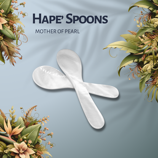 Hand-carved Mother of Pearl hapé spoon for serving hapé, ambil, and mambe — ceremonial medicine tool

